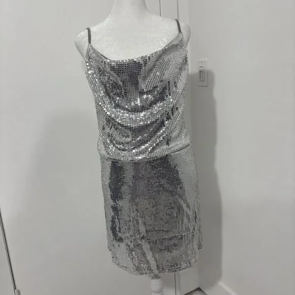 lace mesh dress with sleeves BLACK LONG MESH DRESS – AKA ROUGE